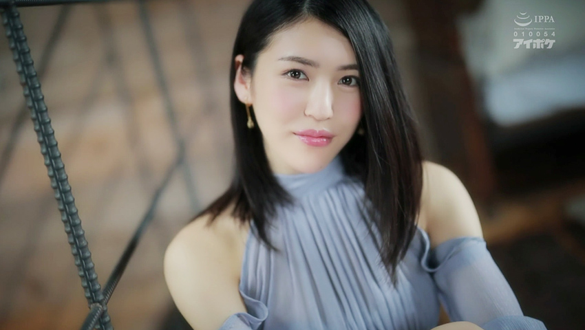 [塩見彩] ハード作に次々出演するレベチなドM性が痺れるAV女優さん